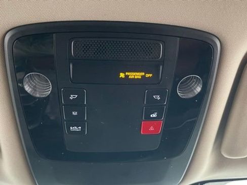 Used 2024 Kia Carnival SX image 44