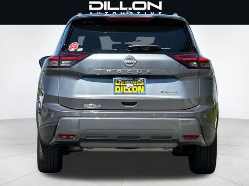 Used 2026 Nissan Rogue SL AWD/4WD image 5