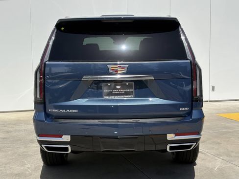 New 2026 Cadillac Escalade Luxury AWD/4WD image 8