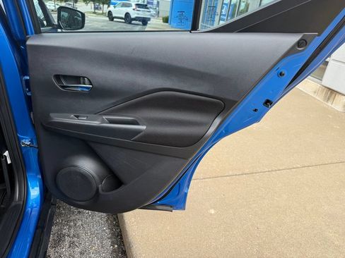 Used 2023 Nissan Kicks SV FWD image 37