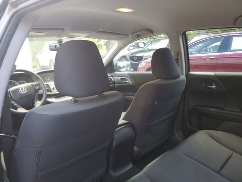 Used 2015 Honda Accord LX image 12