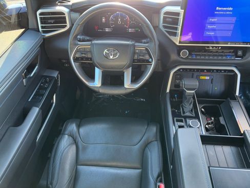 Certified 2023 Toyota Sequoia Platinum image 16