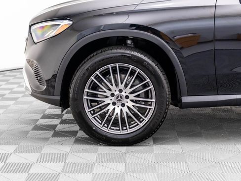 New 2025 Mercedes-Benz GLC 300 4MATIC image 35