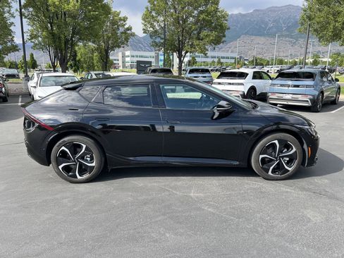 Used 2023 Kia EV6 GT-Line w/ GT-Line White Seat Package AWD/4WD image 6