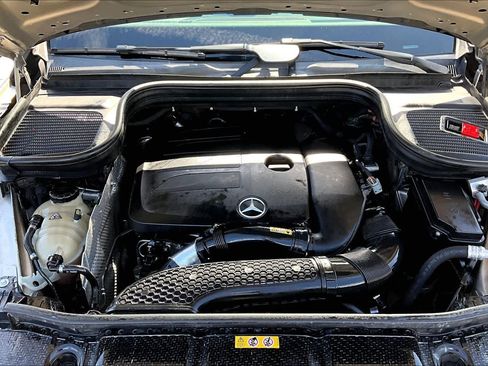 Used 2020 Mercedes-Benz GLE 350 w/ Premium Package image 32