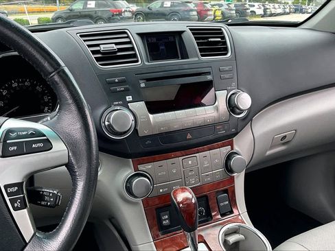 Used 2012 Toyota Highlander Limited image 6