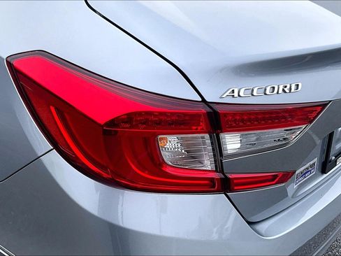 Used 2021 Honda Accord EX image 33