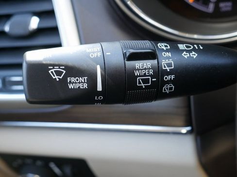 Used 2016 Jeep Grand Cherokee Overland w/ Advanced Technology Group image 28