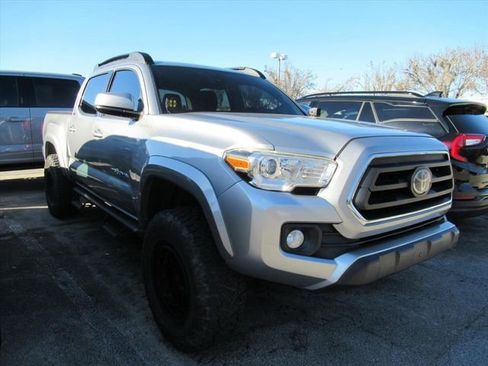 Used 2020 Toyota Tacoma SR5 image 1