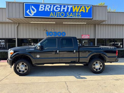 Used 2014 Ford F250 Platinum AWD/4WD image 2