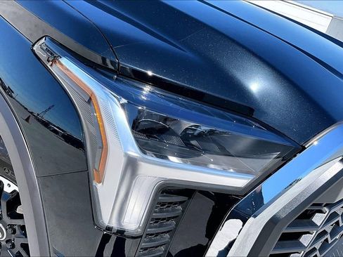 Used 2026 Toyota Tundra SR5 w/ TRD Off-Road Package image 31