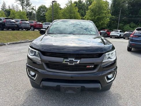 Used 2017 Chevrolet Colorado Z71 AWD/4WD image 6