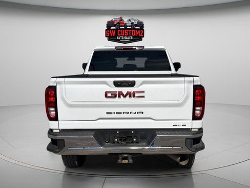 Used 2024 GMC Sierra 2500 SLE w/ SLE Convenience Package image 6