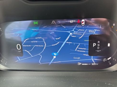 Certified 2025 Volvo XC40 B5 Plus AWD/4WD image 23