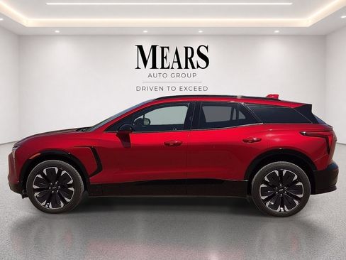 Used 2024 Chevrolet Blazer EV RS AWD/4WD image 2