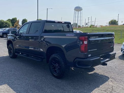 Used 2023 Chevrolet Silverado 1500 Custom Trail Boss AWD/4WD image 4