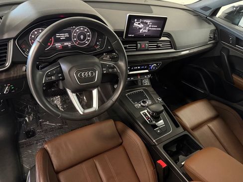 Used 2019 Audi Q5 2.0T Premium Plus w/ Premium Plus Package AWD/4WD image 11