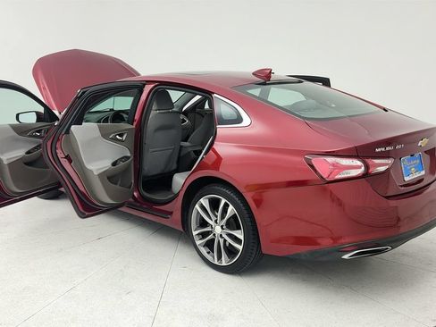 Used 2019 Chevrolet Malibu Premier w/ Sun and Wheel Package FWD image 11
