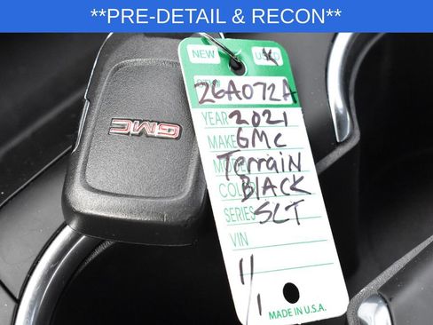 Used 2021 GMC Terrain SLT w/ Infotainment Package II image 19