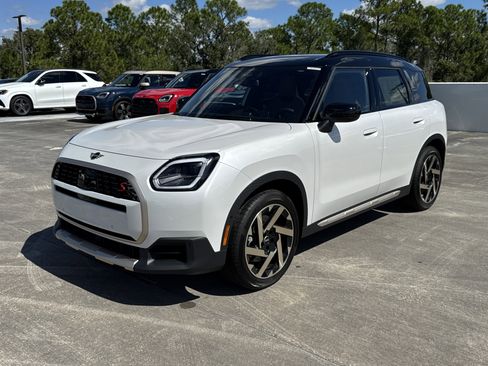 New 2026 MINI Cooper Countryman S image 3