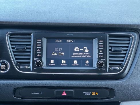 Used 2019 Kia Sedona EX image 21