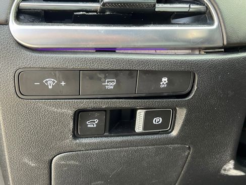 Used 2024 Hyundai Palisade Calligraphy image 33