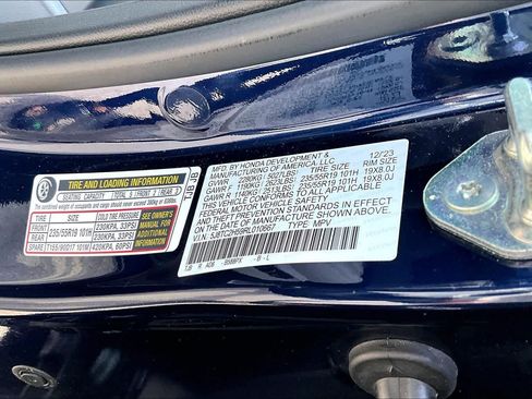Certified 2024 Acura RDX SH-AWD w/ Technology Package image 35