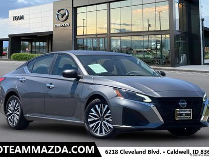 Used 2025 Nissan Altima 2.5 SV