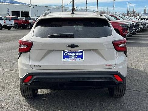 New 2026 Chevrolet Trax RS w/ Driver Confidence Package image 6