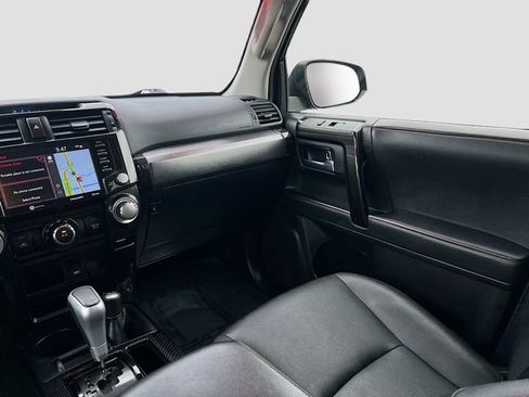 Used 2021 Toyota 4Runner TRD Off-Road Premium image 22