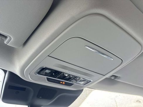 New 2026 Lincoln Navigator L Reserve AWD/4WD image 30