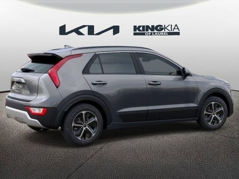 New 2026 Kia Niro LX FWD image 7