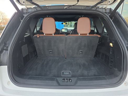 Used 2020 Lincoln Aviator Reserve w/ Equipment Group 202A image 37