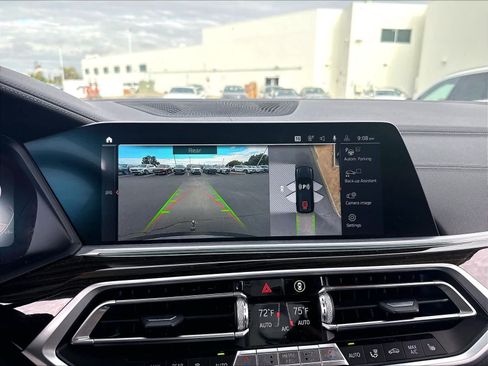 Used 2020 BMW X7 xDrive40i w/ Premium Package AWD/4WD image 17
