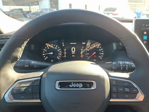 New 2026 Jeep Compass Limited AWD/4WD image 14