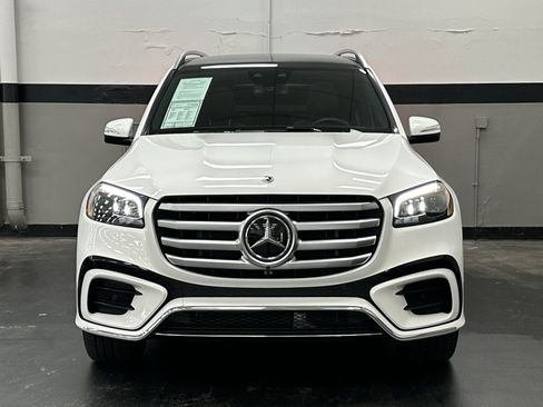 Certified 2025 Mercedes-Benz GLS 450 GLS 450 image 3