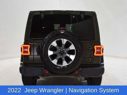 Used 2022 Jeep Wrangler Unlimited Sahara w/ LED Lighting Group AWD/4WD image 5