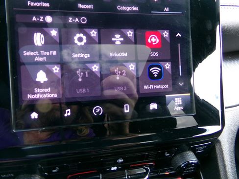 Used 2023 Jeep Grand Cherokee Altitude AWD/4WD image 31