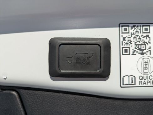 Used 2023 Toyota RAV4 XSE w/ Premium Package image 21