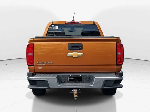 Used 2017 Chevrolet Colorado W/T w/ WT Convenience Package RWD image 4