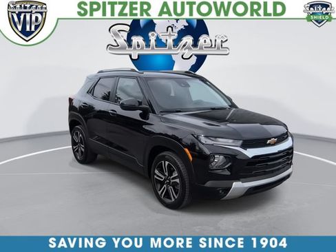 Used 2023 Chevrolet TrailBlazer LT FWD image 2