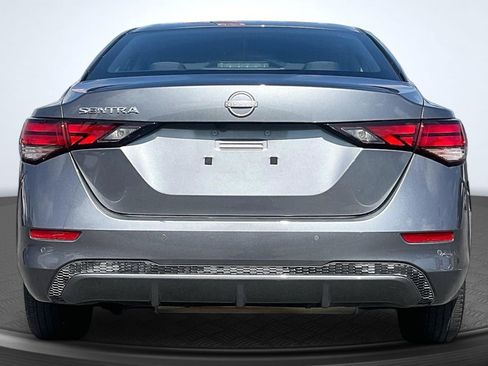 Used 2024 Nissan Sentra S FWD image 4