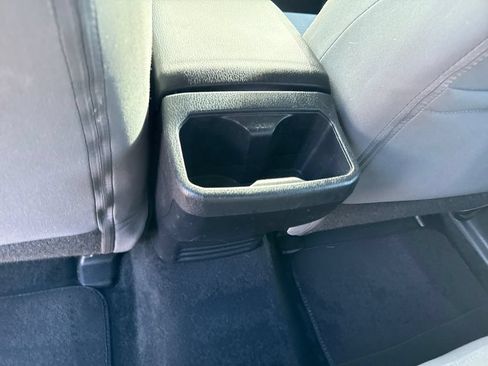 Used 2019 Toyota Tacoma SR5 AWD/4WD image 28