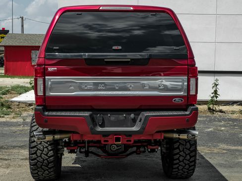 Used 2020 Ford F250 Limited w/ FX4 Off-Road Package AWD/4WD image 9