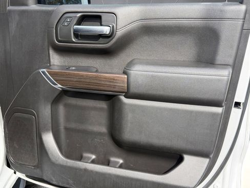 Used 2019 Chevrolet Silverado 1500 LT w/ All-Star Edition image 33