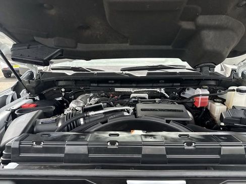 Used 2025 GMC Sierra 2500 AT4 AWD/4WD image 25