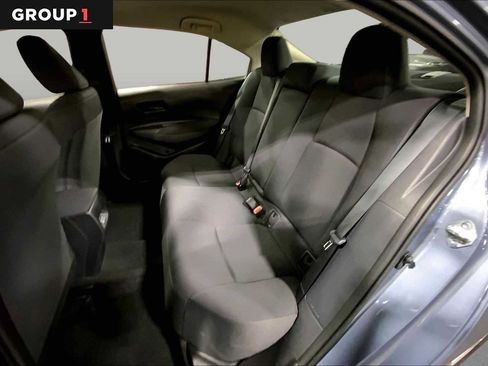 Used 2025 Toyota Corolla LE w/ LE Premium Package FWD image 21