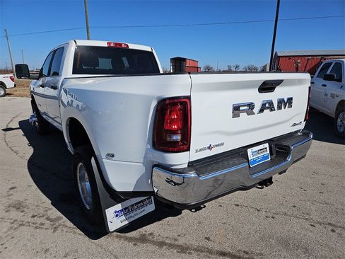 New 2026 RAM 3500 Lone Star image 5