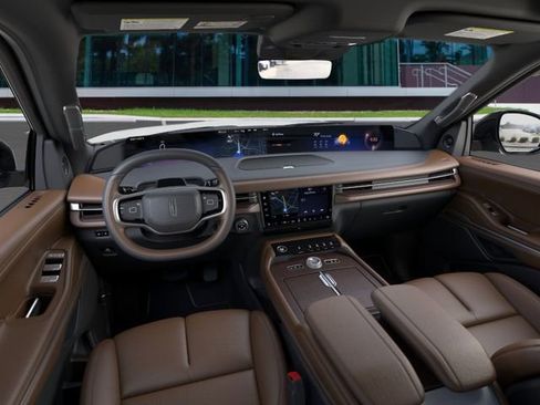 New 2026 Lincoln Navigator L Reserve AWD/4WD image 9