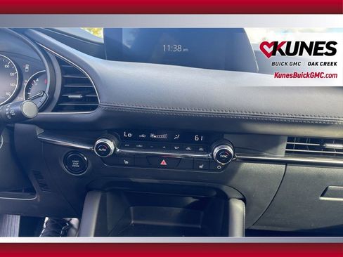 Used 2024 MAZDA MAZDA3 s image 19